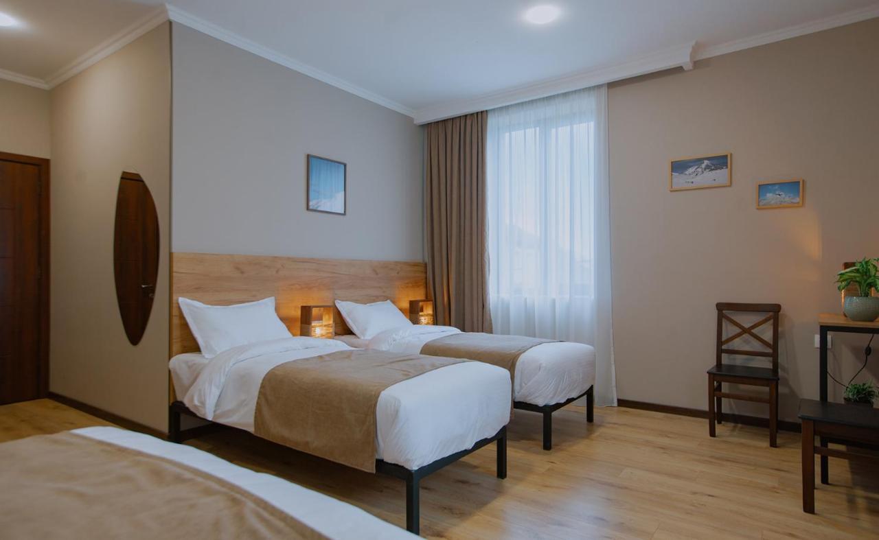 Northgate Hotel Kazbegi Екстер'єр фото